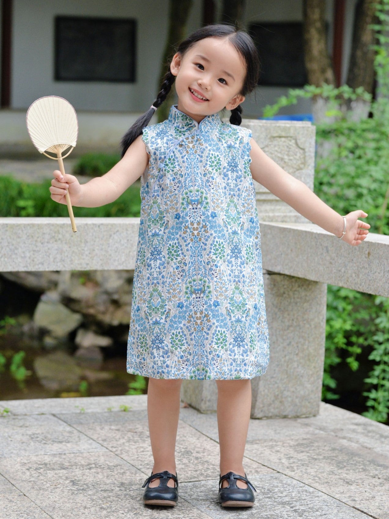 Girls Bluebird Head Sleeveless Cheongsam Dress