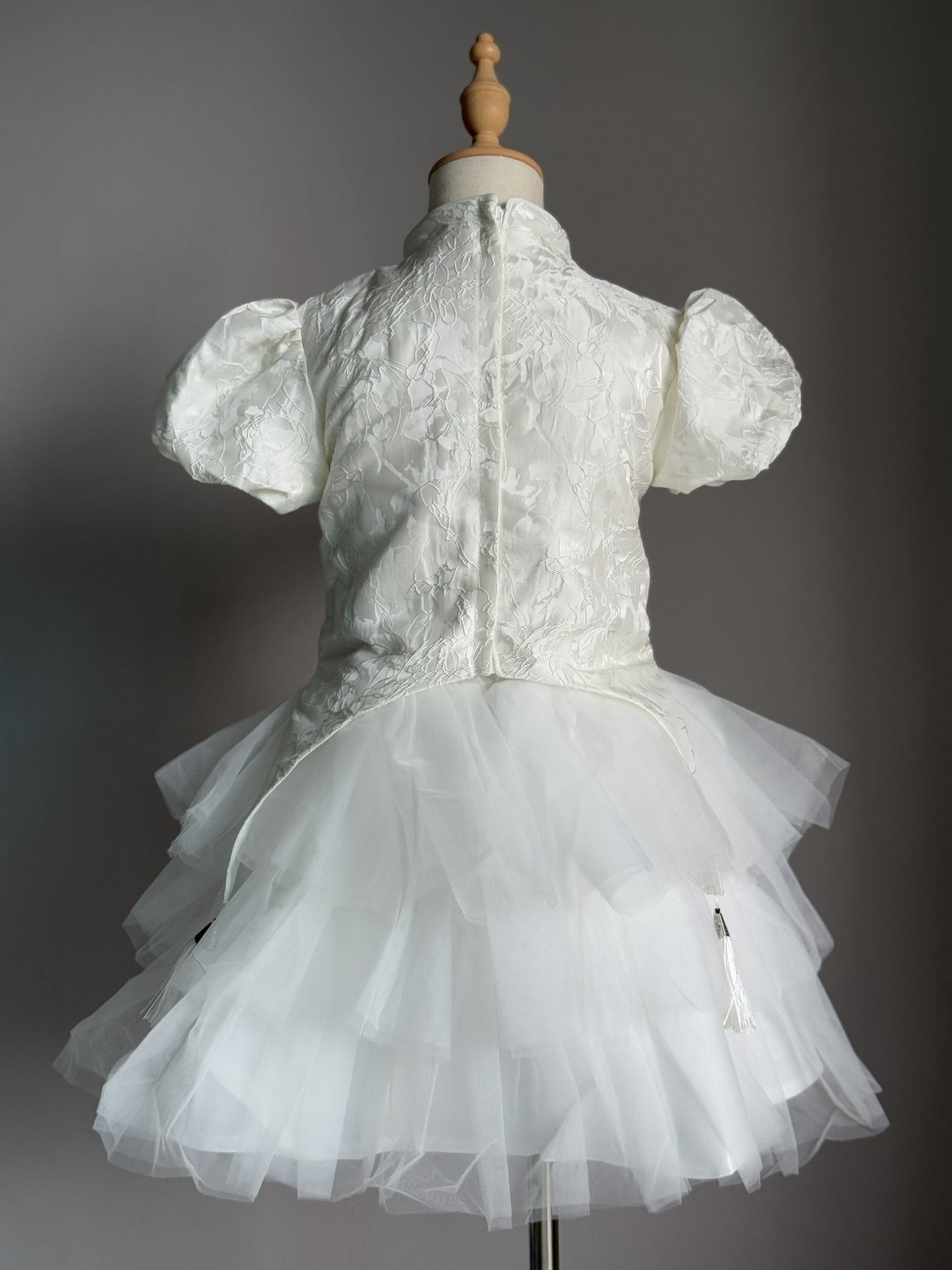 Girls White Cheongsam Top & Tulle Skirt