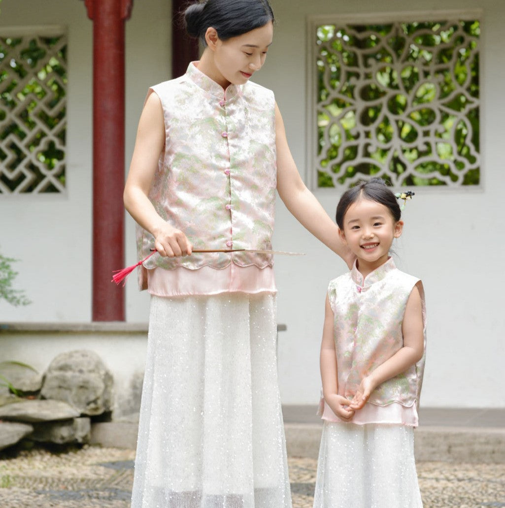 Women Jade Pond Cheongsam Vest with White Sequin Skirt