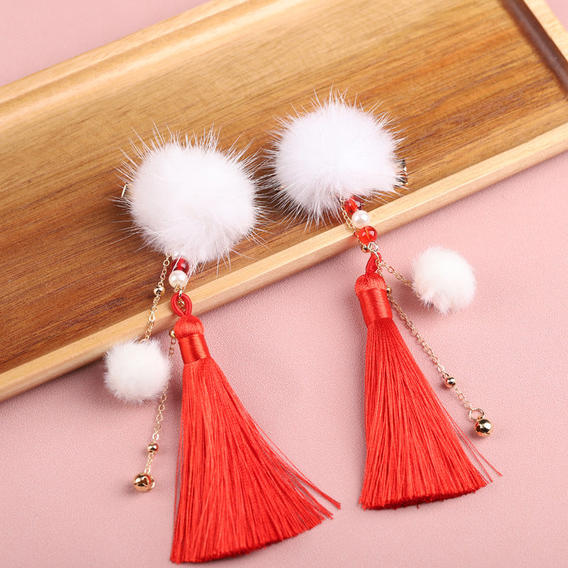 Pom-Pom Hair Clips
