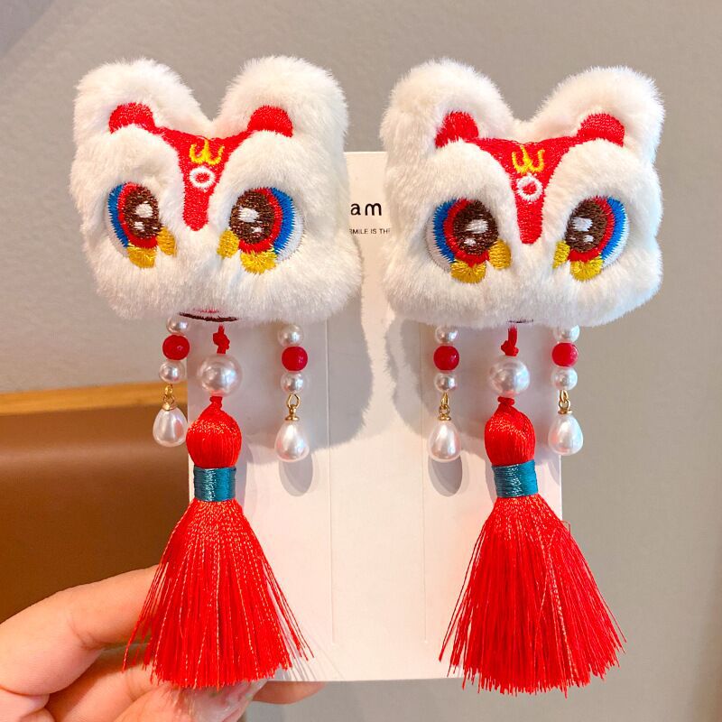 White Lion Hair Clips