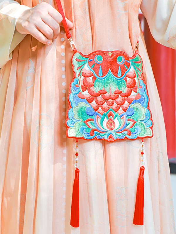 Chinese New Year Embroidered Crossbody Hanfu Bags