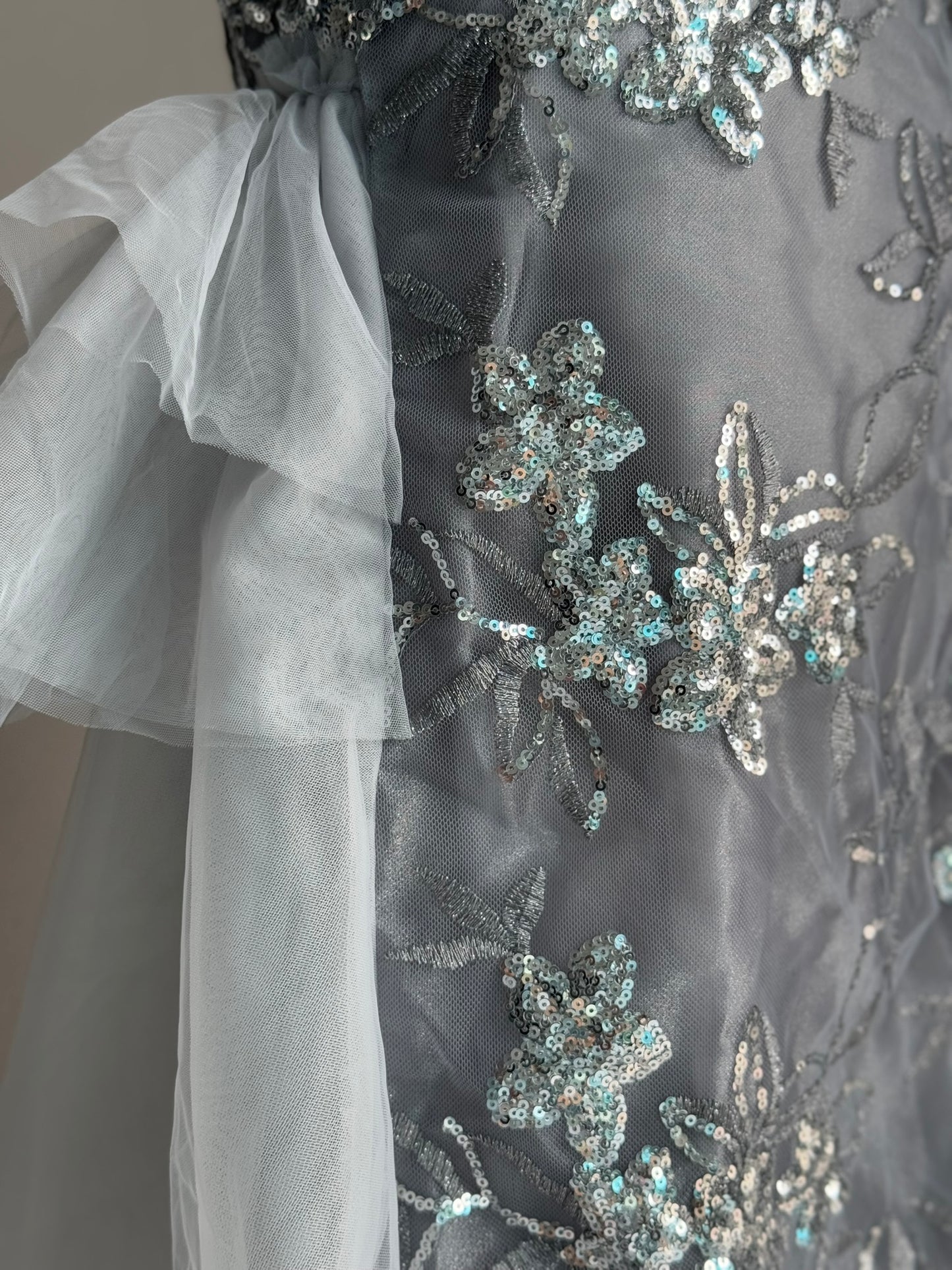 Girls Grey Sleeveless Cheongsam Tulle Dress with Sequin