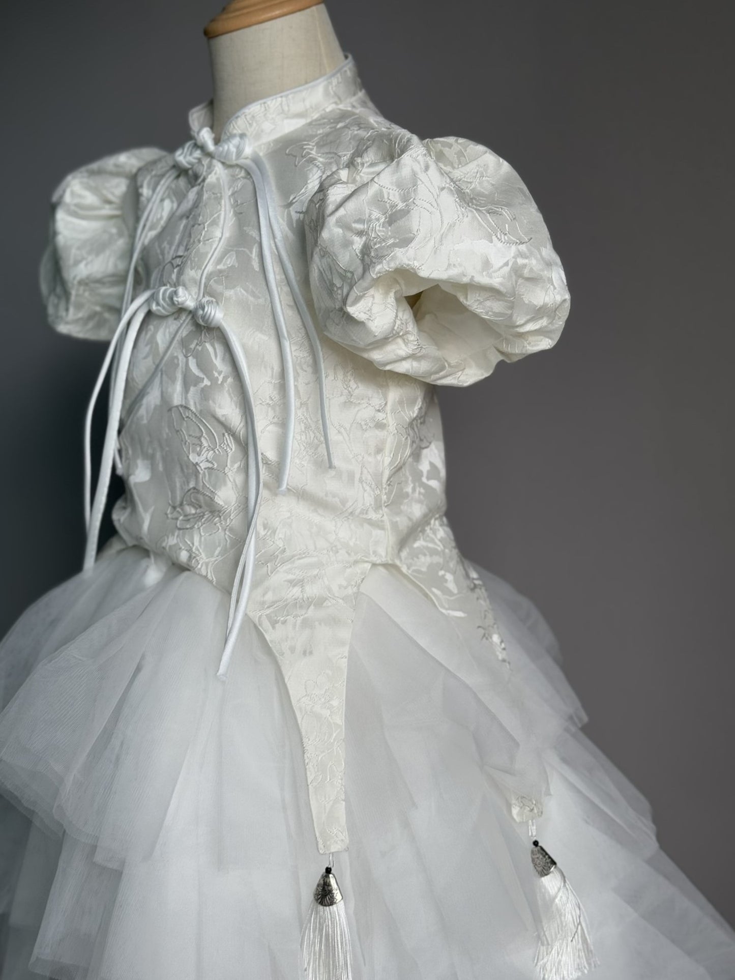 Girls White Cheongsam Top & Tulle Skirt